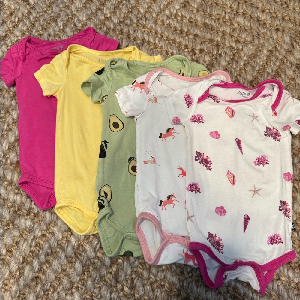 Kyte BABY Bodysuits 3-6 mo